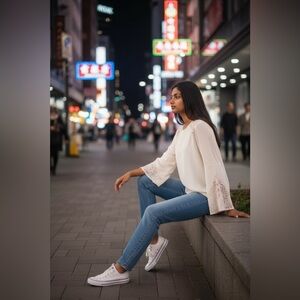BCBG MaxAzria cream blouse, lace inset, Sz L
